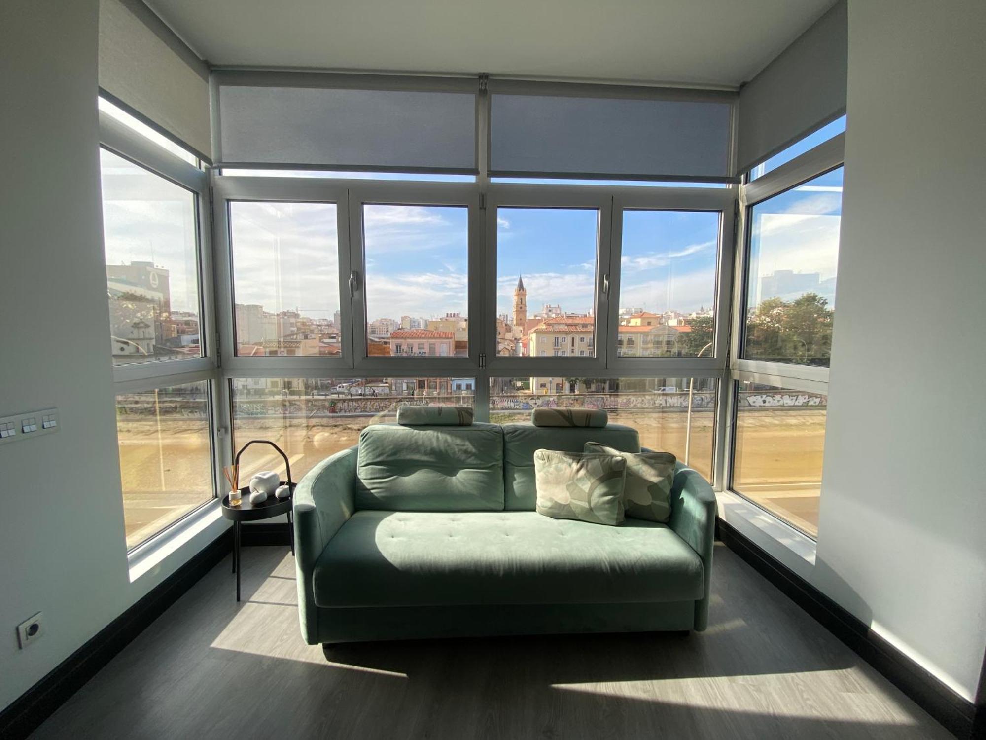 Stay U-Nique Apartments Rosaleda Málaga Kamer foto